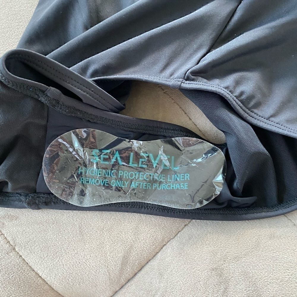 Sea Level Essentials Spliced One Piece Swimsuit 4 - Picture 7 of 11